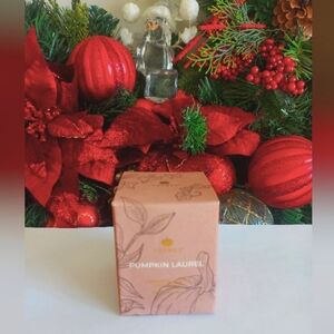 Pumpkin LaurelPumpkin Laurel Votive Candle - 2 oz